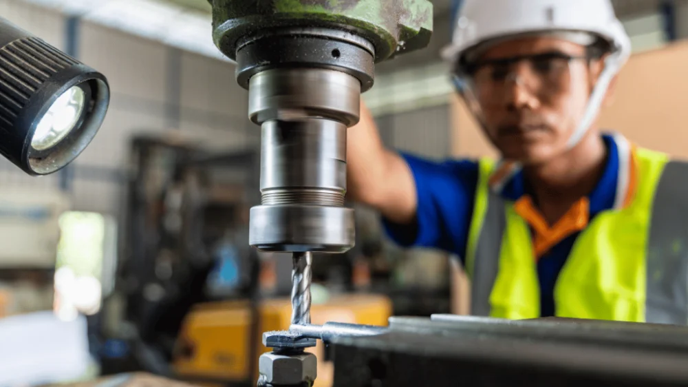 about us 1 WH 1000x562px